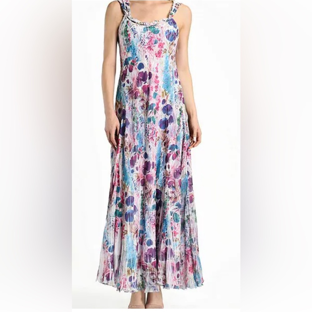 TOBI Floral Maxi Dress with Halter Neck. Size M